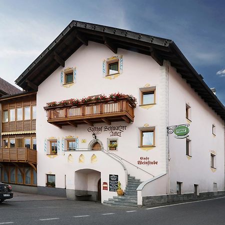 Hotel Schwarzer Adler Резия Экстерьер фото